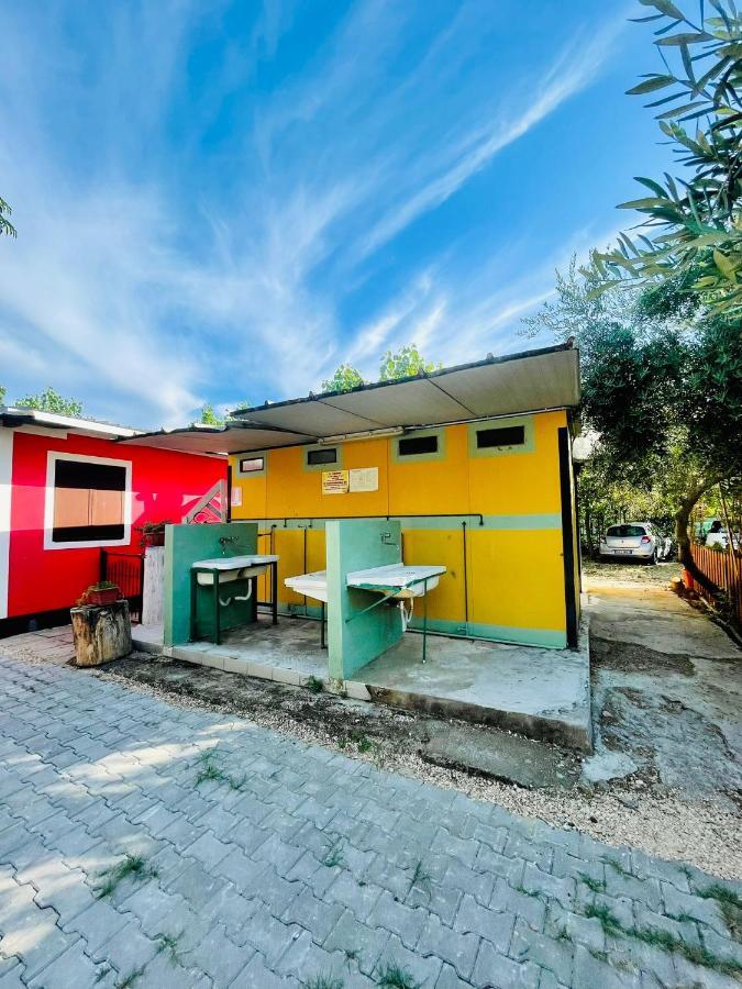 Camping Smeraldo Hotell Campomarino  Exteriör bild